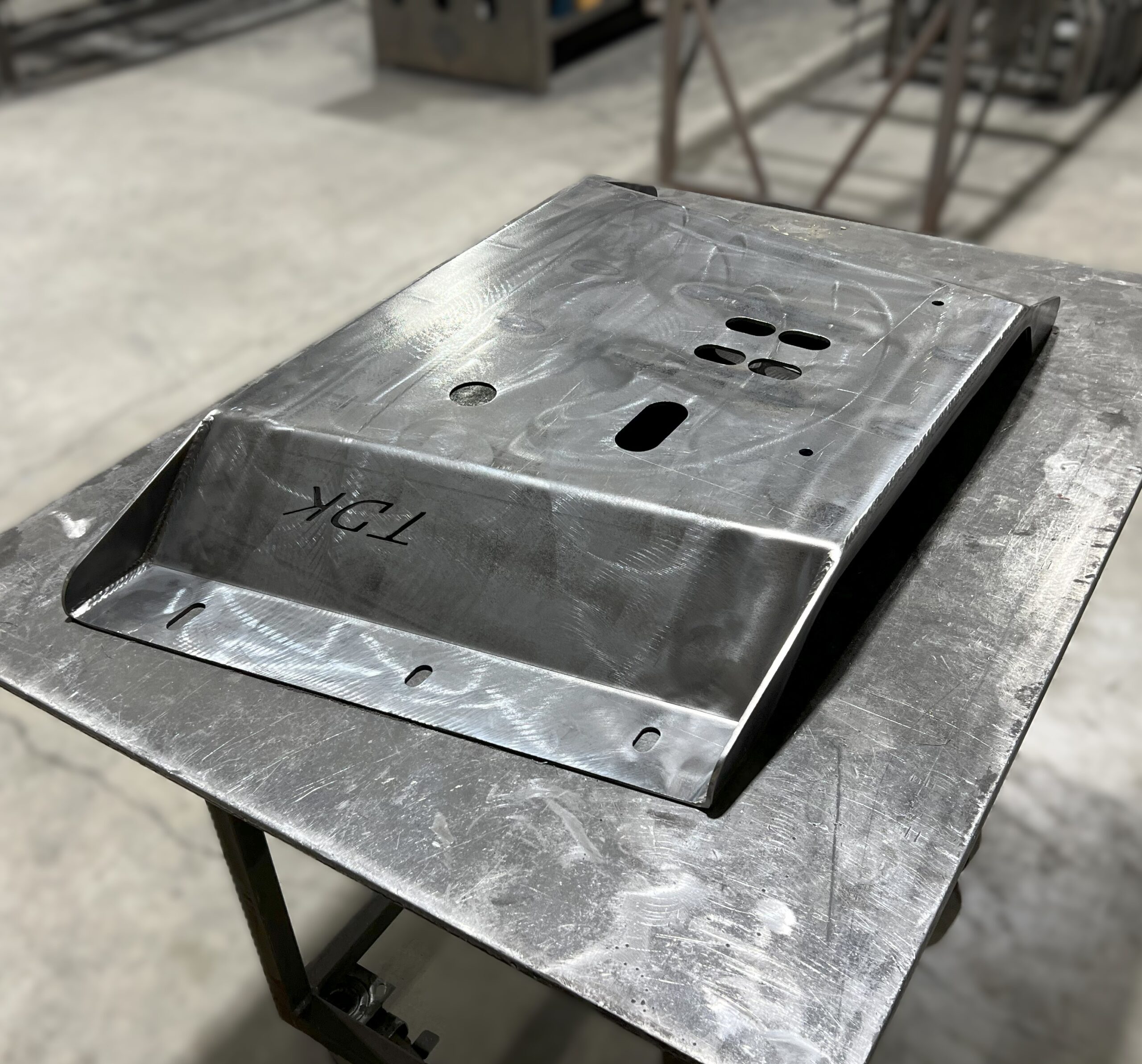 Case-TR270B_STRAIGHT_EDGE-